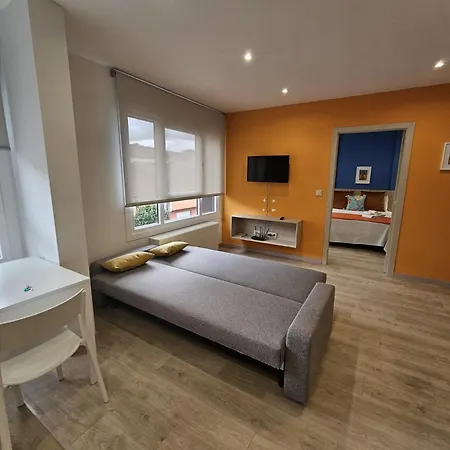 Inicia Avio Santiago de Compostela