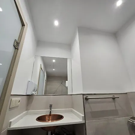 Inicia Avio Saint-Jacques-de-Compostelle